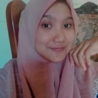 Profil CV Siti Rohmah Assidiqiyah