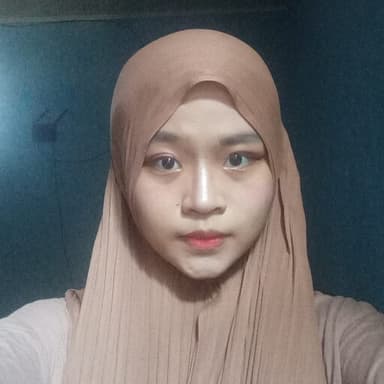 Profil CV Thalia putri