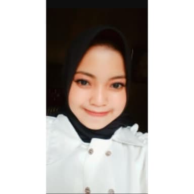 Profil CV Wanda Novita