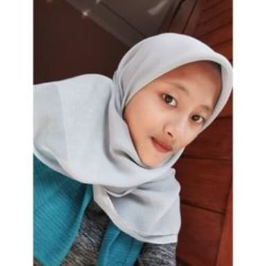 Profil CV Whitha Safitri