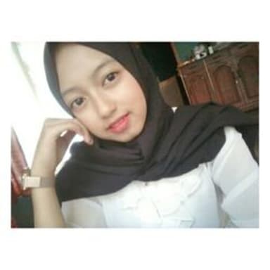 Profil CV Wulan Mustika