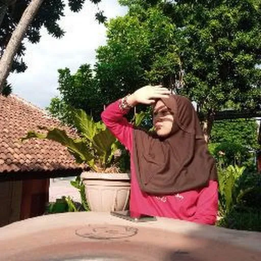 Profil CV 14_Isma Rantika