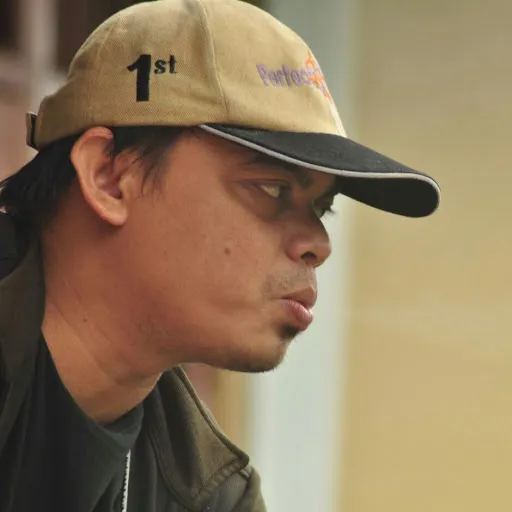 Profil CV Kresna Aldega Yunizar