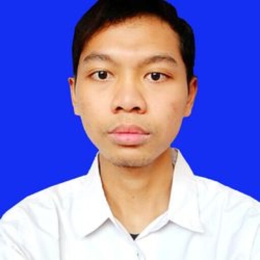 Profil CV Adam Khadafi