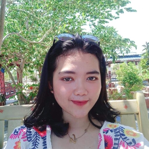 Profil CV Adinda Natasya Oktaviani B. - Karyawan Magang Sparepart Mobil