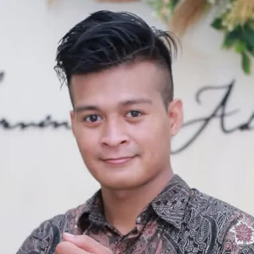 Profil CV Adka Mulya Kusumah - cheff