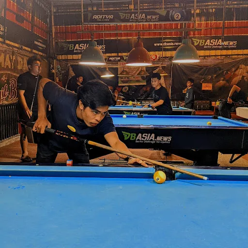 Profil CV Adnan Saleh