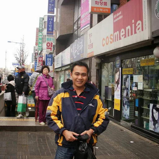Profil CV Komang Agus Surya - Pastry and Bakery Teacher 