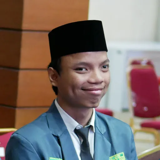 Profil CV Akmal Jovan