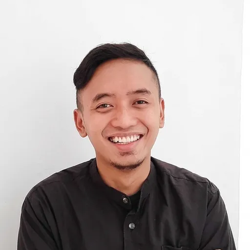 Profil CV Alvi Faathir Hakim Kantadiredja