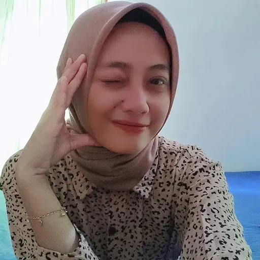 Profil CV Amanda Emelia