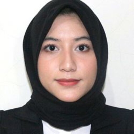 Profil CV Ayesha Rahmania