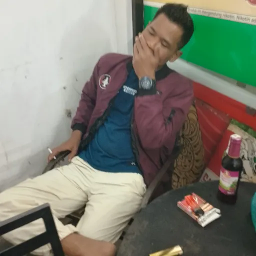 Profil CV Bos Keciil