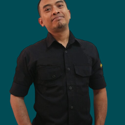 Profil CV Budi Santoso