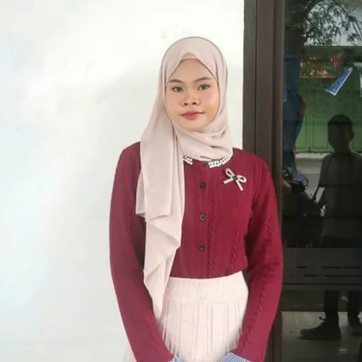 Profil CV Cantika Permata