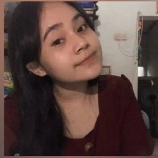 Profil CV Choronika sari