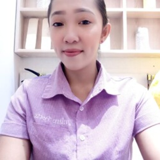 Profil CV Christanty Everdina Pattie - Head Store