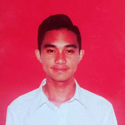 Profil CV Christofel Claudeo Gabriel Sarinda - Kurir