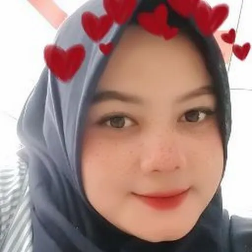 Profil CV Deviaguatina Sari
