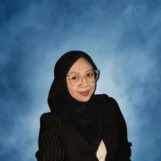 Profil CV Dinda Ifania Syaharani