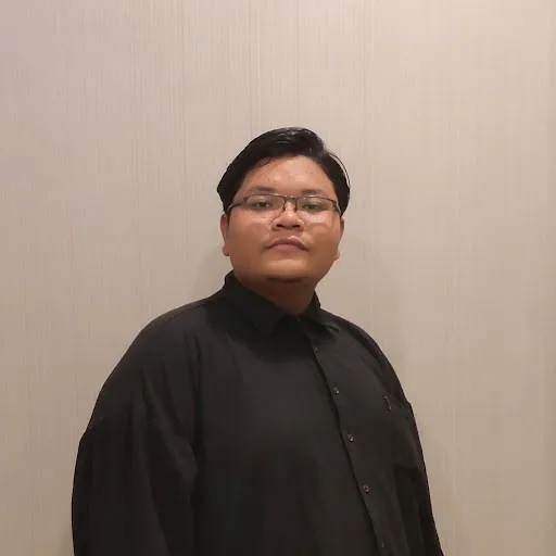 Profil CV efendi nur taufik
