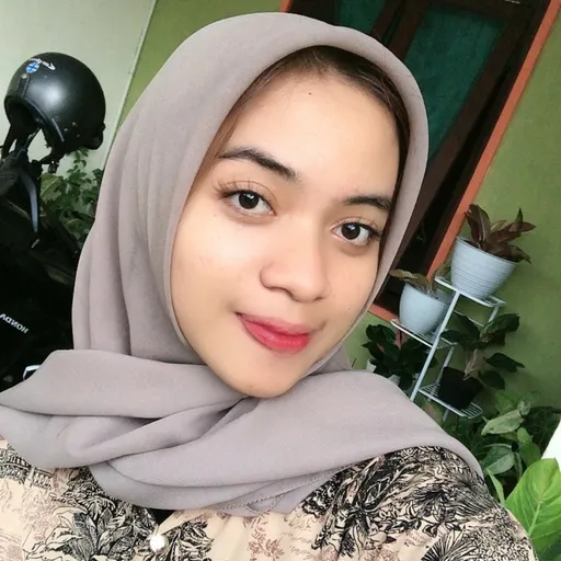 Profil CV Eka Wanda