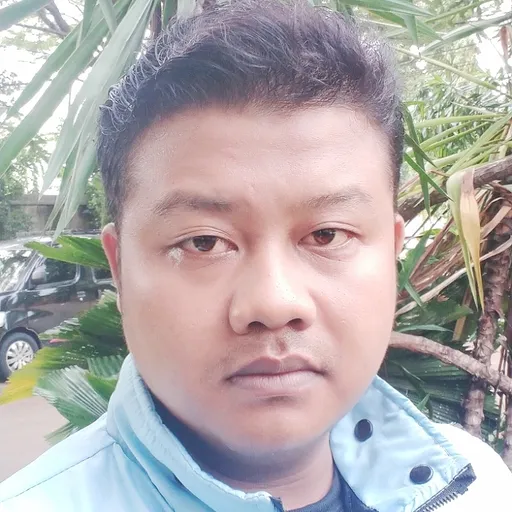 Profil CV Email Pribadi Bosque