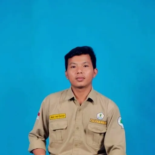 Profil CV Ester Novita Togatorop2021