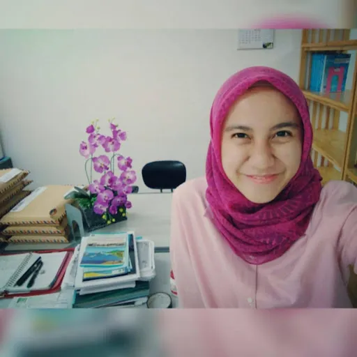 Profil CV Evi Maya Sari