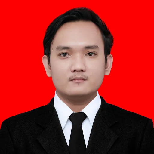 Profil CV Fachry Albar