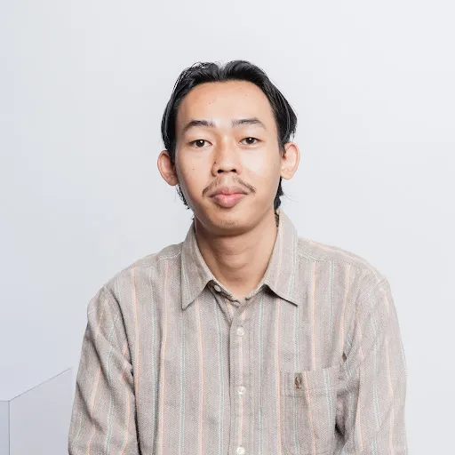 Profil CV Farhan Reynaldi