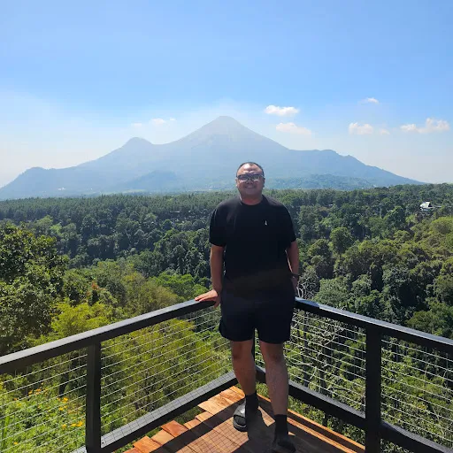 Profil CV RISKI ANTONIUS