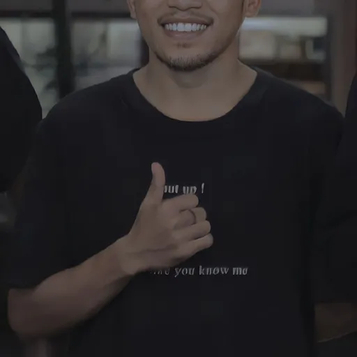 Profil CV Faustus Ichadri Putra Bapa