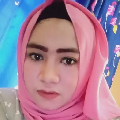 Profil CV Fitria Soleha