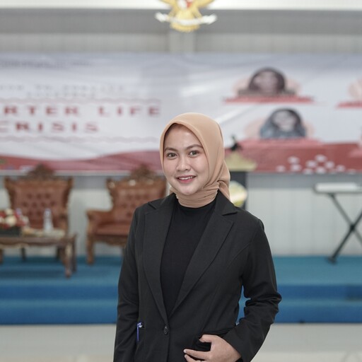 Profil CV Fradia Rostiana Cahyadi - SMAN 2 Sekampung