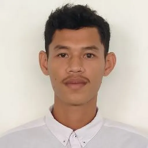 Profil CV Haris Sastro Barneo