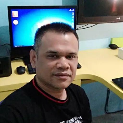 Profil CV Heri Hermawan