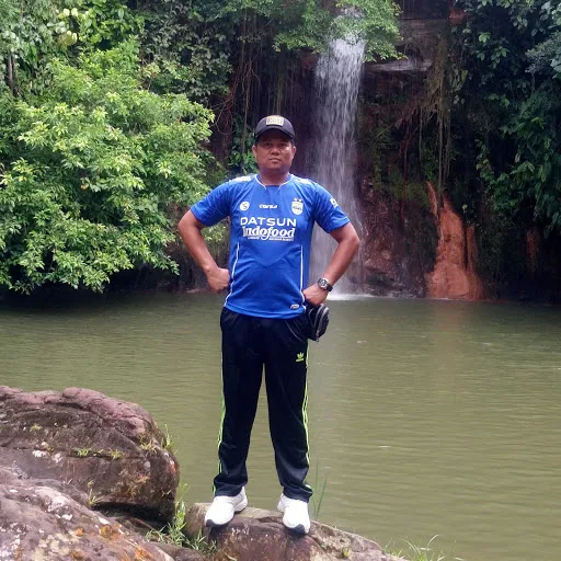 Profil CV ilan islammayana