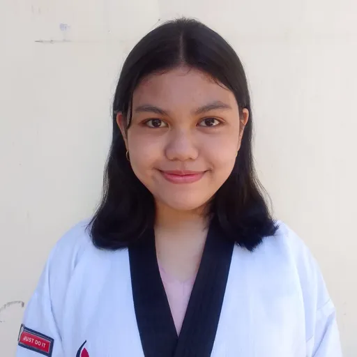 Profil CV QUEENSIA DANIELLA JERSYI PAULUS