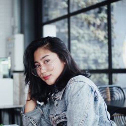 Profil CV Jihan Salwa Aprilian - Sales