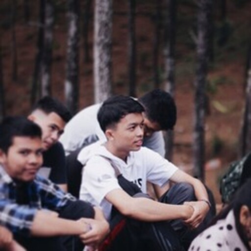 Profil CV Juniardo Saragih