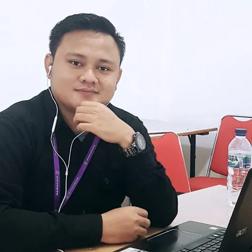 Profil CV Lecturer Production
