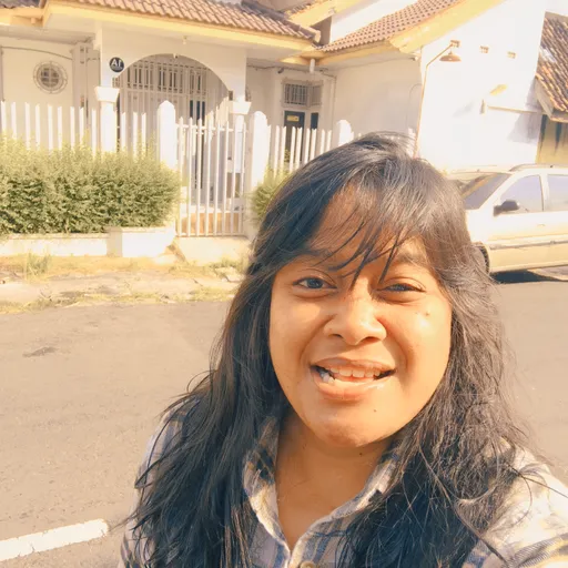 Profil CV Linda oktry hidayanti - Leader