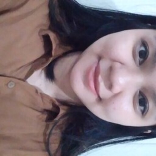 Profil CV Lussy Yulianti - Cashier