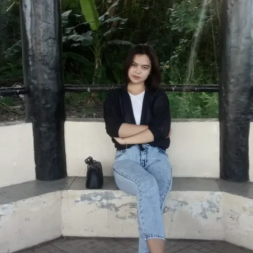 Profil CV Melan Wulandari