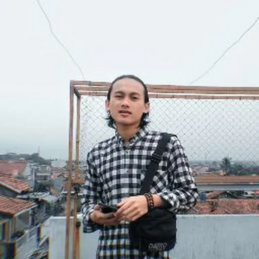 Profil CV M.Haqiqul Badri