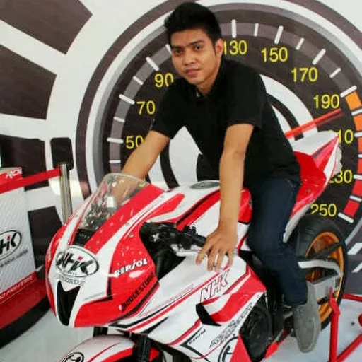Profil CV mochamad novianto