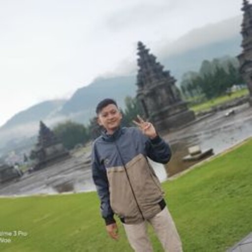 Profil CV Muhammad Maulana Ariefky - Business Development Executive