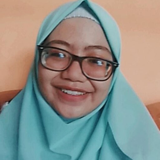 Profil CV Muzia Devia Sari - Universitas Flores