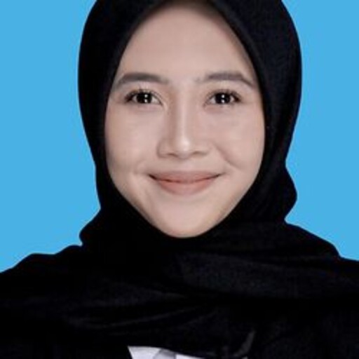 Profil CV Nahda Fillah